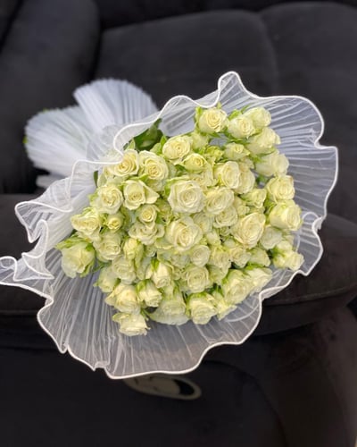 بوكيه 20 غصن بيبي روز