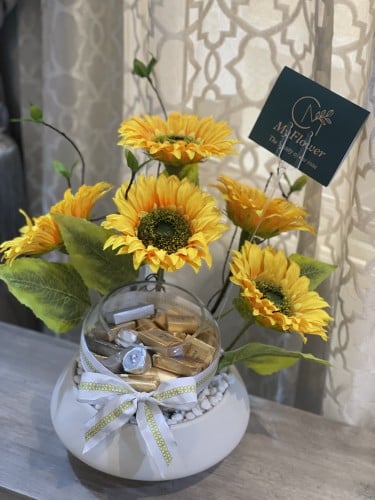 ورد صناعي و شوكولاته