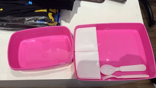 علبة طعام للأطفال سندريلا مع اسم حسب الطلب