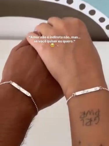 أساور كبلز القلب المقسوم