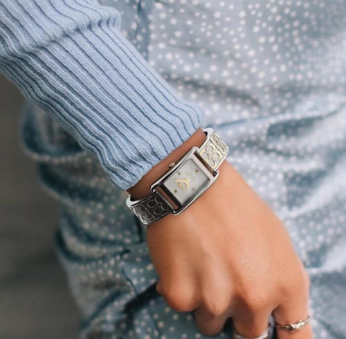 ساعة كوتش مكس