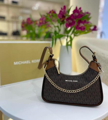 شنطة مايكل كورس بني