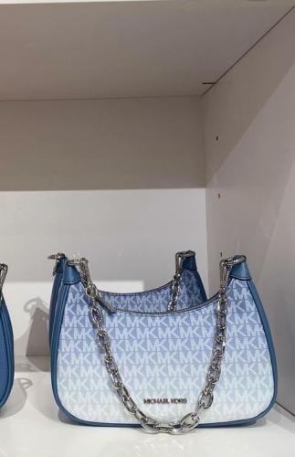 شنطة مايكل كورس