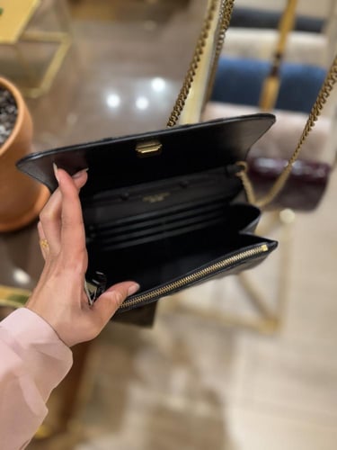 شنطة توري بورش تتوفر بالوان