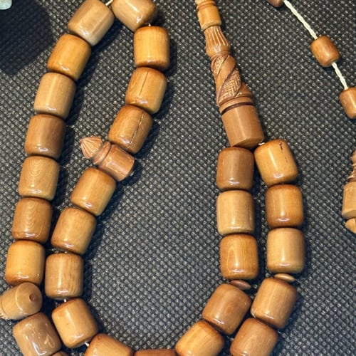 سبحه عاج الماموث المنقرض