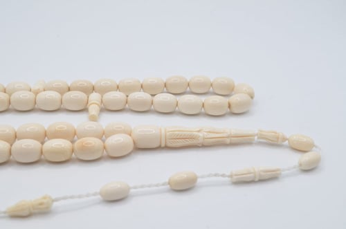 سبحه عاج ناب الفيل مع شاهد منقوش قصه بيض الحمام جم...