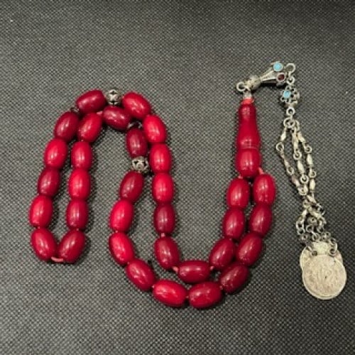 سندلوس ألماني لون كرزي حجم متوسط