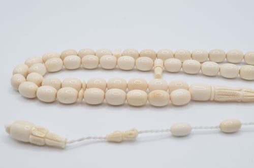 سبحه عاج ناب الفيل مع شاهد منقوش قصه بيض الحمام جم...