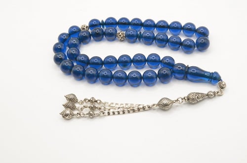 سبحة سندلوس ألماني لون ازرق شفاف