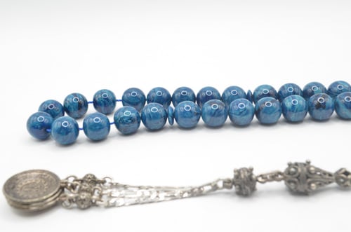 سبحة سندلوس ألماني لون كحلي تعريق جميل