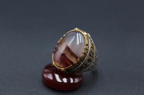 عقيق يماني مزهر مقاس 7.25 انجليزي _ 15.5 عربي