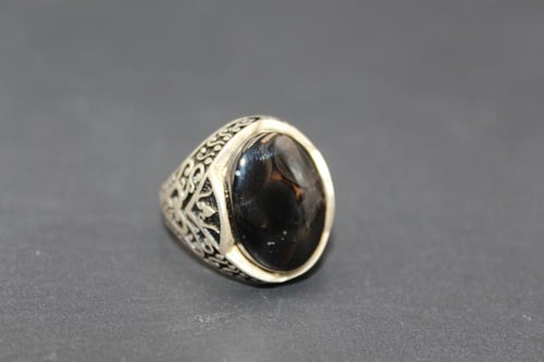 عقيق يماني اسود مقاس 7.75 انجليزي _ 16.5 عربي