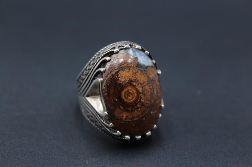 عقيق يماني داوودي عين الذيب مقاس 1075 انجليزي _ 24...