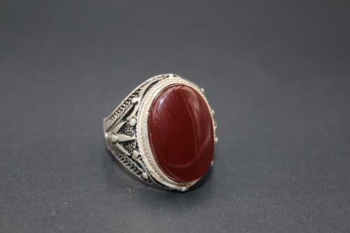 عقيق يماني كبدي مقاس 9 انجليزي _ 20 عربي