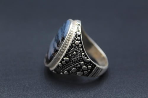 عقيق يماني مشجر نوادر مقاس 11.5 انجليزي _ 27 عربي