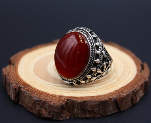 خاتم عقيق يماني كبدي مقاس 11.25 انجليزي _ 26 عربي