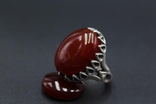 عقيق يماني كبدي مقاس 11 انجليزي _ 25 عربي