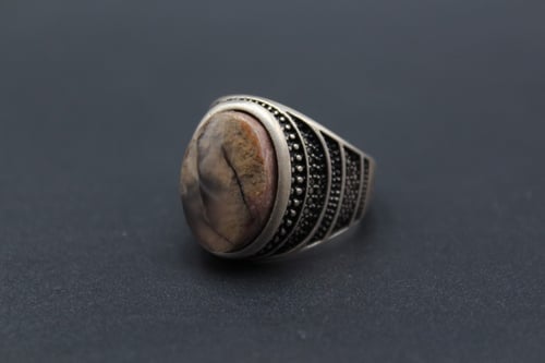 خاتم عقيق يماني طحلبي مقاس 10.25 انجليزي_ 23.5 عرب...