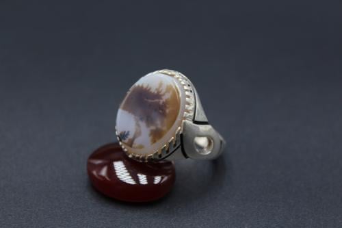 عقيق يماني مشجر مقاس 9.75 انجليزي _ 22 عربي