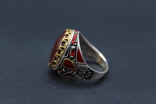 عقيق يماني كبدي مقاس 8.25 انجليزي _ 18.5 عربي