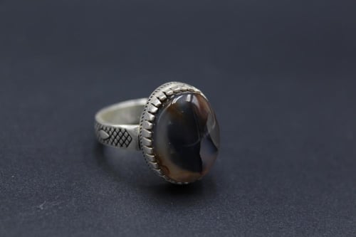 عقيق يماني مصور مقاس 9 انجليزي _ 20 عربي