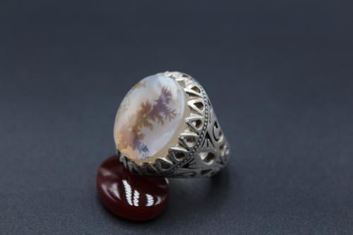 عقيق يماني مشجر مقاس 10 انجليزي _ 23 عربي