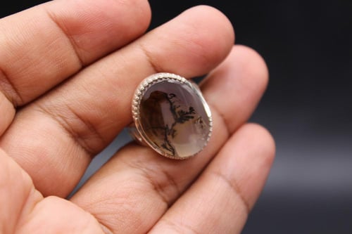 عقيق يماني مشجر مقاس 8 انجليزي _ 18 عربي