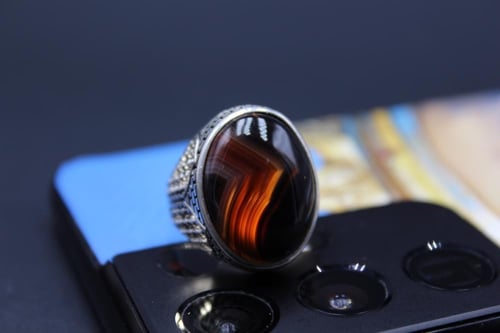 عقيق يماني اسود مقاس 8.5 انجليزي _ 19 عربي