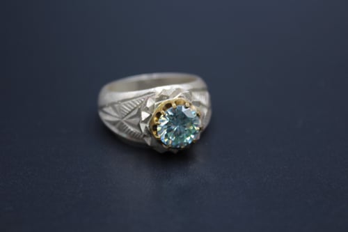 خاتم موزنايت روسي صلابة الألماس مقاس 10.25 انجليزي...