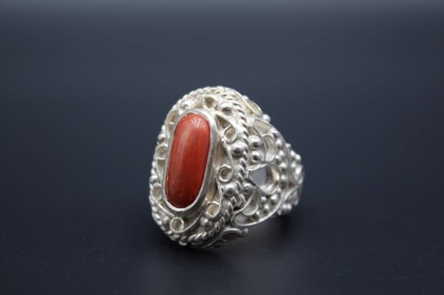 خاتم مرجان تونسي مقاس 9.75 انجليزي _ 22 عربي