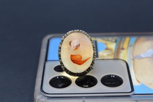 خاتم عقيق يماني مصور مقاس 8 انجليزي _ 17 عربي