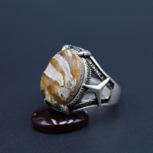 خاتم عقيق يماني طحلبي مقاس 11.25 انجليزي_ 26 عربي