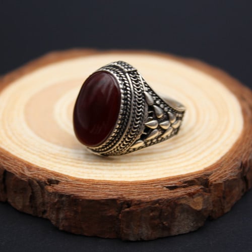 خاتم عقيق يماني كبدي مقاس 7.75 انجليزي_ 17 عربي