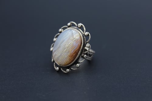 خاتم عقيق يماني مساميري مقاس 6.25 انجليزي _ 13 عرب...