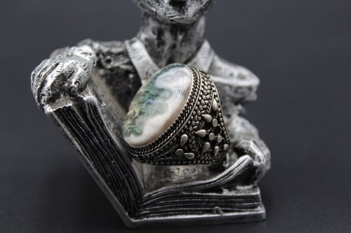 خاتم عقيق يماني طحلبي مقاس 10 انجليزي _ 23 عربي