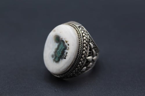 خاتم عقيق يماني طحلبي مقاس 9 انجليزي _ 20 عربي