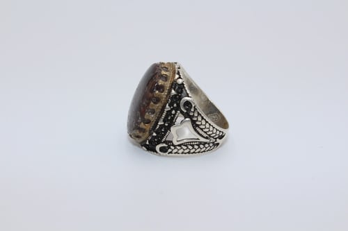 خاتم عقيق يماني جلد الحيه مقاس 7.5 انجليزي_ 16 عرب...