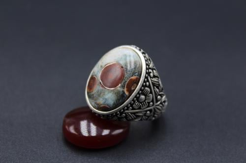 عقيق يماني داوودي عين الذيب