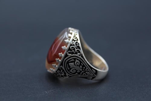 عقيق يماني مصور مقاس 9 انجليزي _ 20 عربي