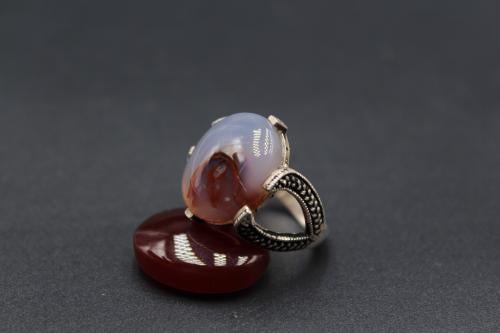 عقيق يماني مزهر مقاس 7 انجليزي _ 15 عربي