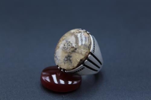 عقيق يماني طحلبي مقاس 7 انجليزي _ 15 عربي