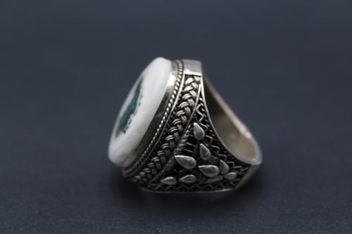 خاتم عقيق يماني طحلبي مقاس 9 انجليزي _ 20 عربي