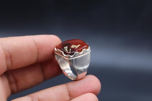 عقيق يماني كبدي مقاس 10 انجليزي _ 23 عربي