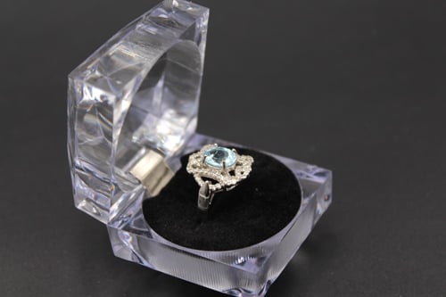 خاتم توباز سويسري مقاس 8.25 انجليزي _ 18 عربي