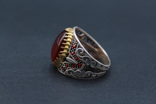 عقيق يماني احمر مقاس 9 انجليزي _ 20 عربي