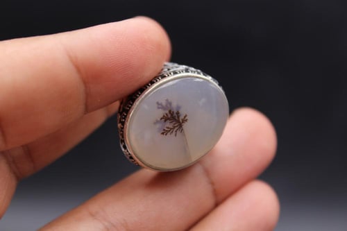 عقيق يماني مشجر مقاس 9.5 انجليزي - 21 عربي