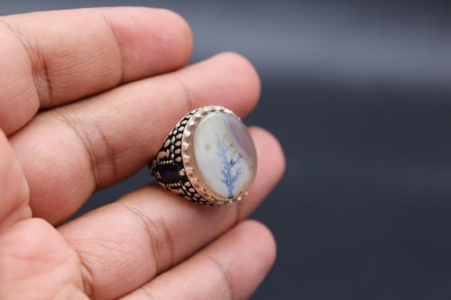 عقيق يماني مشجر مقاس 7 انجليزي _ 15 عربي