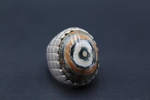 خاتم عقيق يماني داوودي عين الذيب مقاس 8.75 انجليزي...