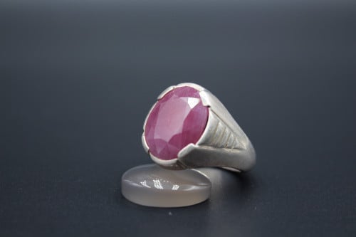 خاتم ياقوت افريقي مقاس 10 انجليزي _ 23 عربي