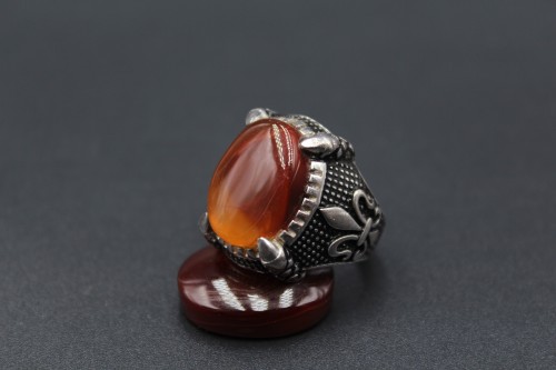 خاتم عقيق يماني مقاس 7 انجليزي_ 15 عربي